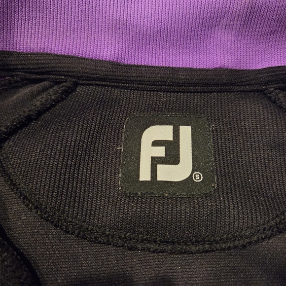 Footjoy Black and Purple 1/4 Zip Sweater - Picture 5 of 7